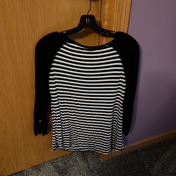 Guess Top - Worn once - Black and White Striped - Picture 2 of 2